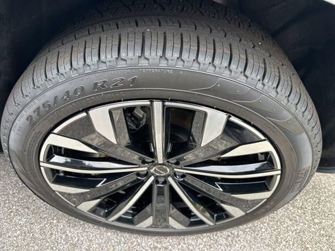 New 2026 Volvo XC90 T8 Ultra w/ Protection Package Premier AWD/4WD image 31