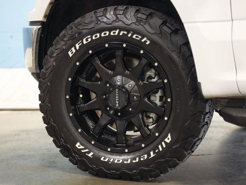 Used 2020 Ford F150 XLT w/ Equipment Group 302A Luxury image 7