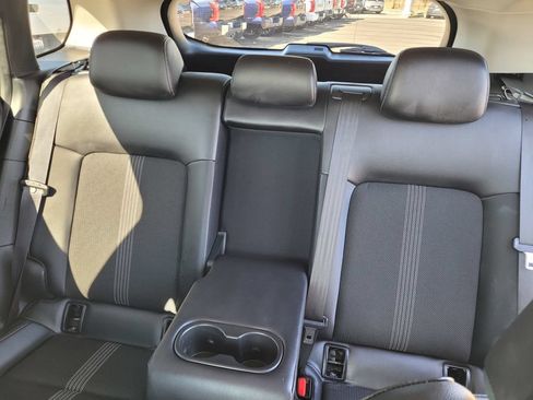 Used 2025 MAZDA CX-50 AWD 2.5 S w/ Preferred Package image 12