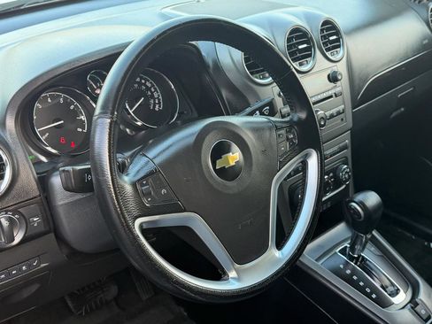 Used 2014 Chevrolet Captiva Sport LS image 11