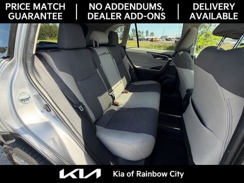 Used 2023 Toyota RAV4 XLE w/ Convenience Package image 20