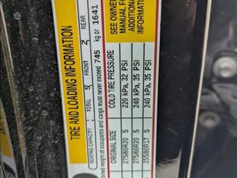 Used 2022 GMC Sierra 1500 SLT image 16