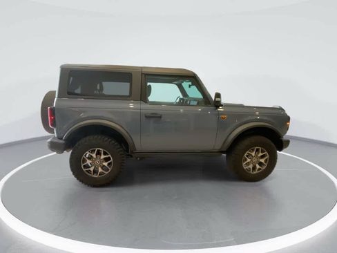Used 2023 Ford Bronco Badlands AWD/4WD image 9