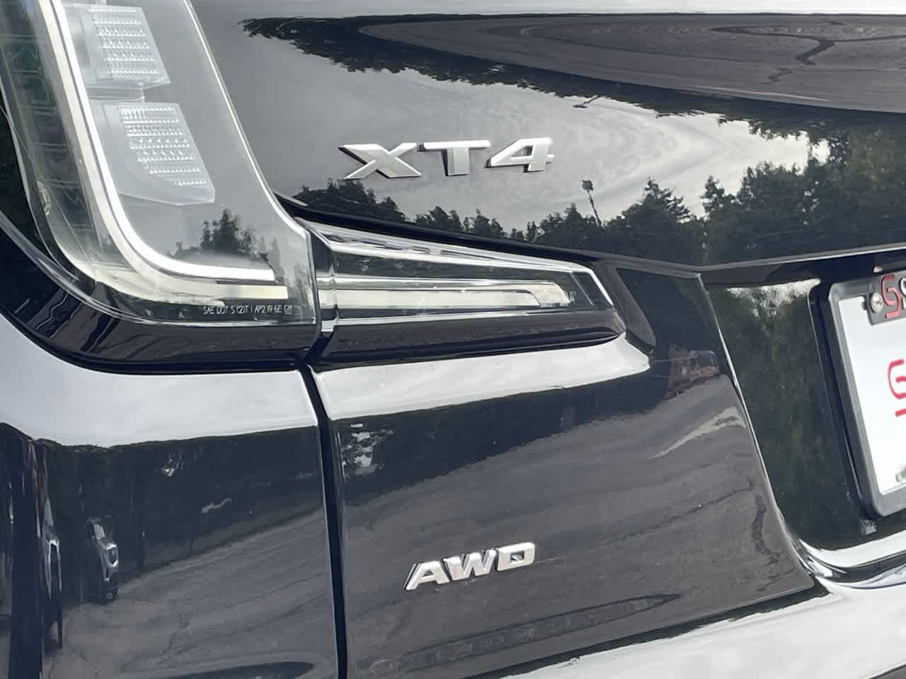 Certified 2024 Cadillac XT4 Sport AWD/4WD image 40