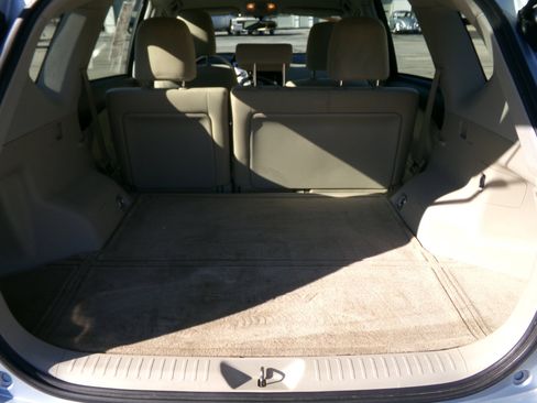 Used 2014 Toyota Prius V Three image 12