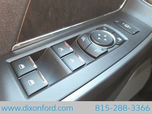 New 2026 Ford F250 Lariat w/ Black Appearance Package image 17