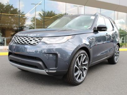 New 2025 Land Rover Discovery S