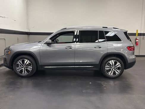 Certified 2026 Mercedes-Benz GLB 250 image 8