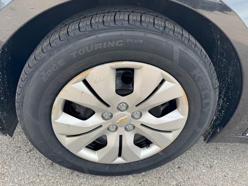 Used 2015 Chevrolet Cruze LS image 7