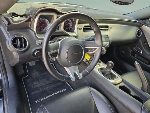 Used 2010 Chevrolet Camaro SS RWD image 34