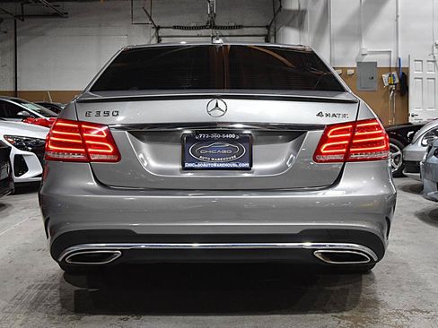 Used 2014 Mercedes-Benz E 350 4MATIC Sedan image 5