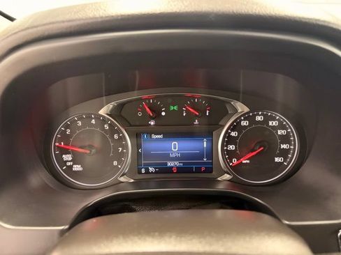 Used 2023 GMC Acadia SLE w/ LPO, Floor Liner Package AWD/4WD image 16