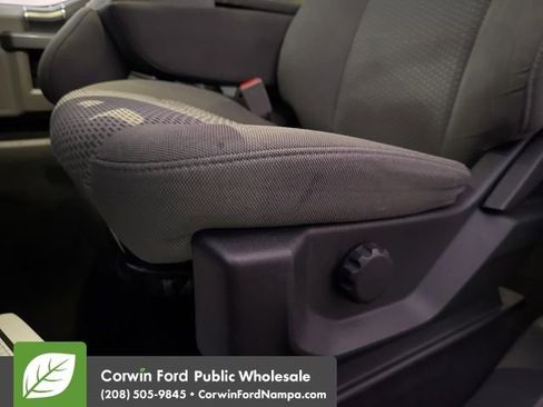 Used 2019 Ford F150 XLT w/ XTR Package image 22