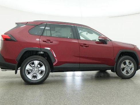 New 2025 Toyota RAV4 XLE image 18