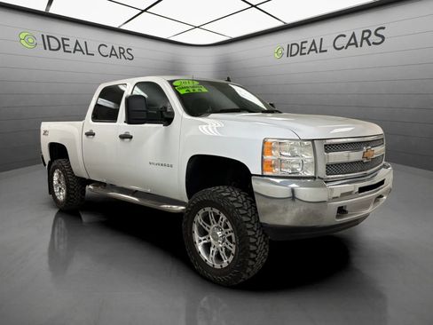 Used 2013 Chevrolet Silverado 1500 LT w/ All-Star Edition AWD/4WD image 3