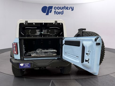 New 2024 Ford Bronco Heritage Edition AWD/4WD image 7