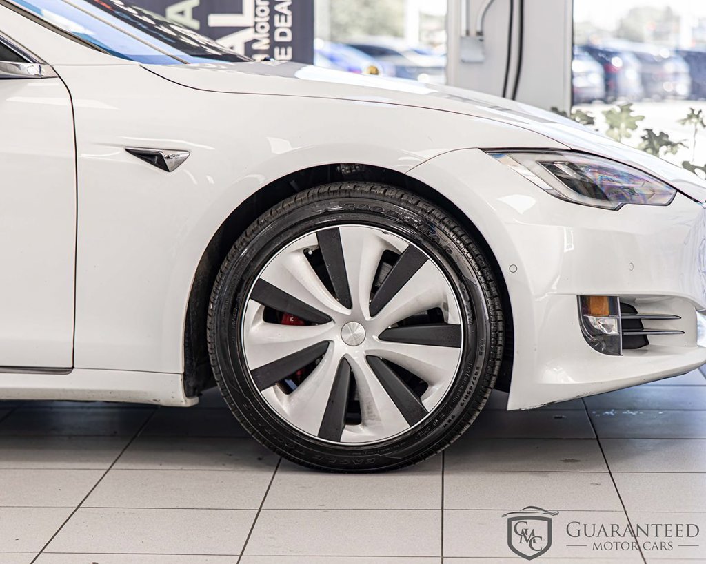 Used 2021 Tesla Model S Performance AWD/4WD image 12