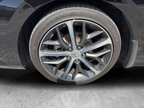 Used 2024 Honda Civic Touring image 34