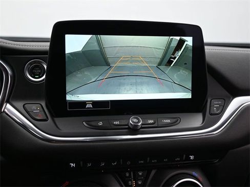 Used 2023 Chevrolet Blazer LT image 23