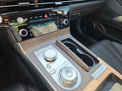 New 2026 Genesis G80 2.5T Advanced image 18