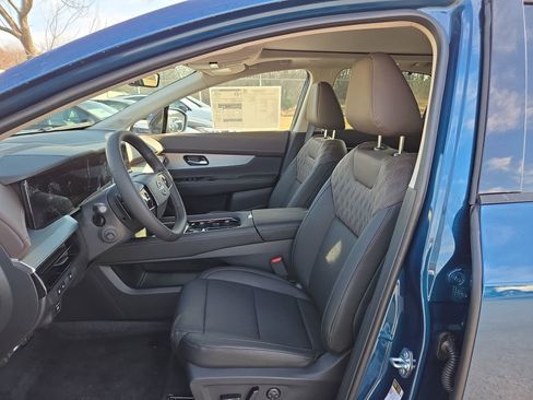 New 2026 Nissan Murano Platinum w/ Cargo Package AWD/4WD image 10