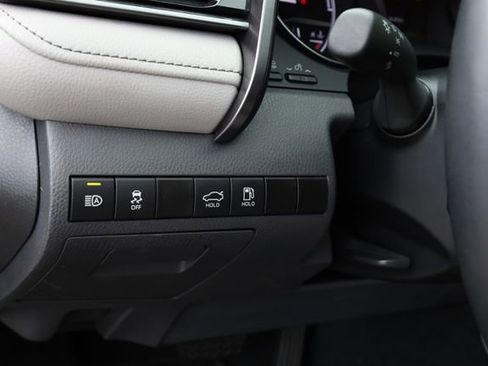 Used 2024 Toyota Camry XSE image 31