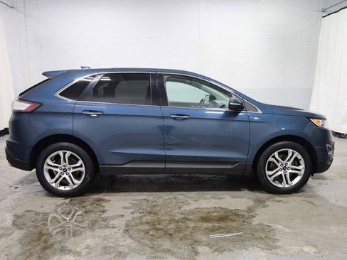 Used 2016 Ford Edge Titanium w/ Equipment Group 301A image 10