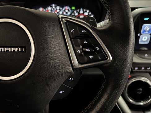 Used 2017 Chevrolet Camaro LT image 19