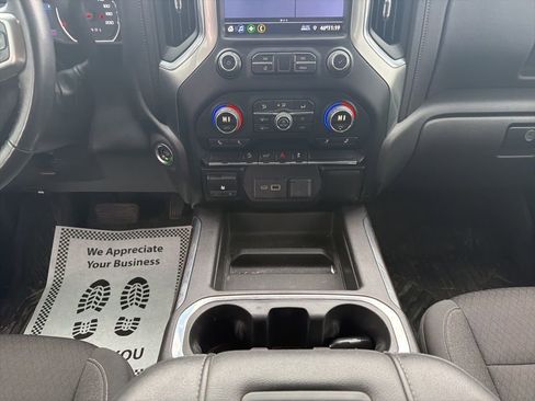 Used 2021 Chevrolet Silverado 1500 LT Trail Boss w/ Bed Protection Package image 18