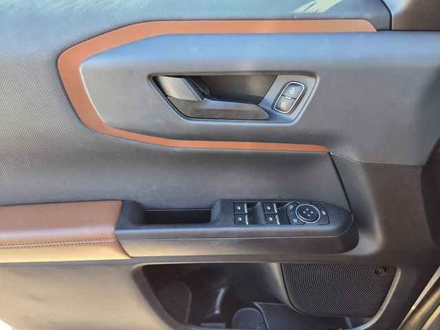 Used 2022 Ford Bronco Sport Outer Banks w/ Tech Package AWD/4WD image 16