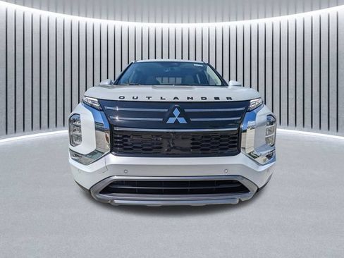 New 2026 Mitsubishi Outlander SE FWD image 9