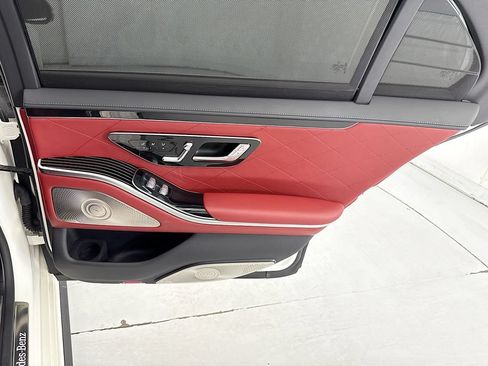 Used 2022 Mercedes-Benz S 580 4MATIC Sedan image 26