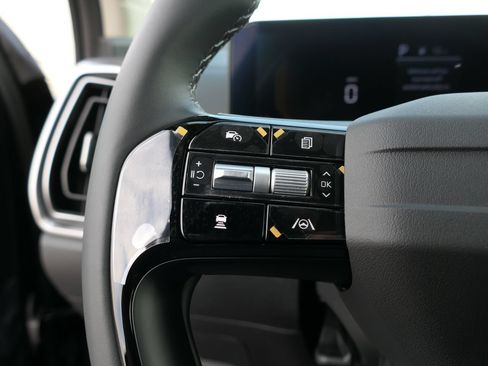 New 2026 Kia Sorento S FWD image 14