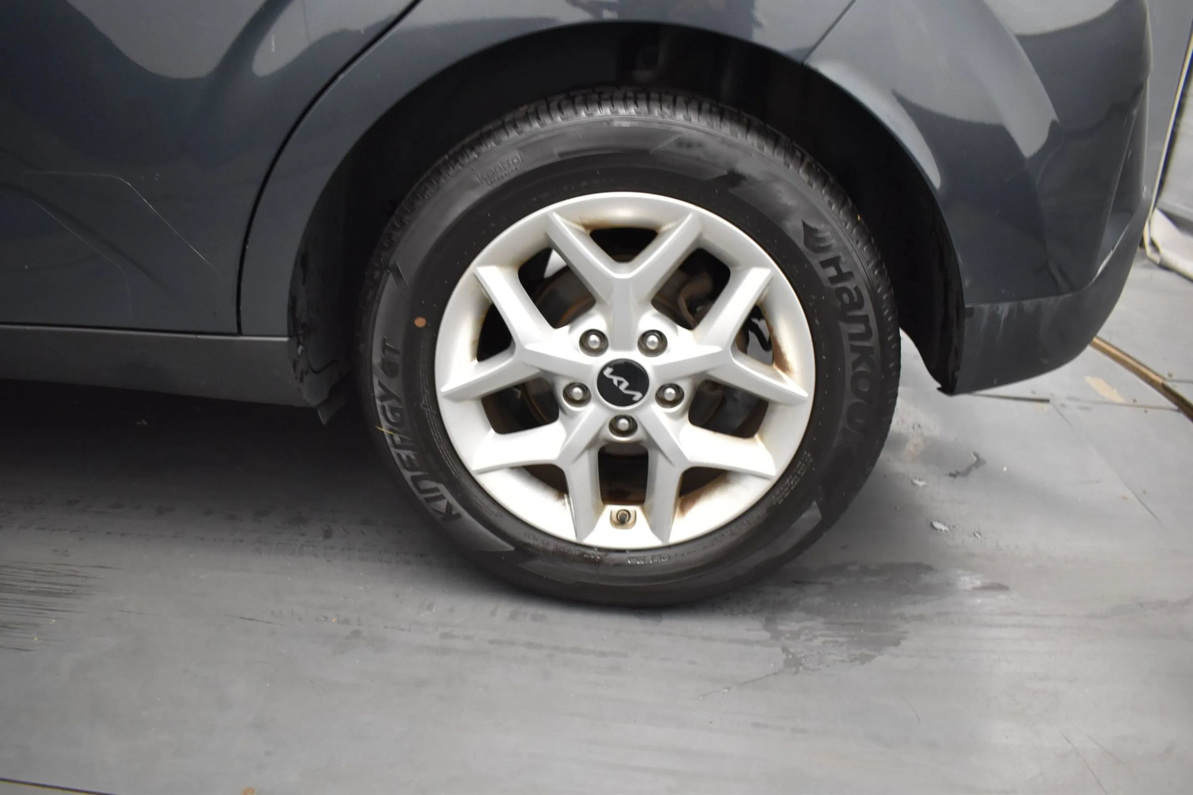 Used 2024 Kia Soul LX w/ LX Technology Package FWD image 34