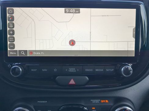 Used 2025 Kia Soul S FWD image 18