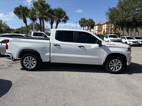 Used 2021 Chevrolet Silverado 1500 Custom AWD/4WD image 9