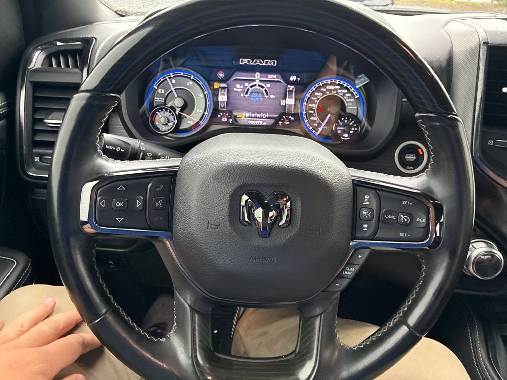 Used 2022 RAM 1500 Limited AWD/4WD image 14