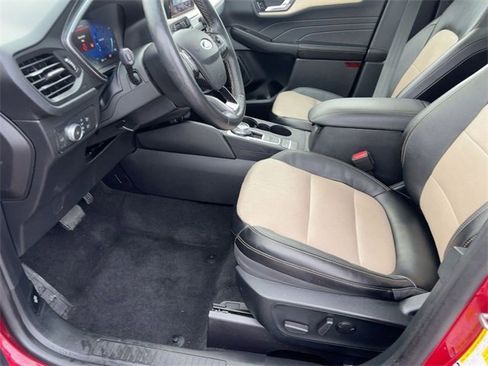 Used 2021 Ford Escape Titanium w/ Titanium Elite Package image 13