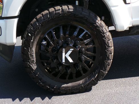 Used 2024 Ford F450 Limited w/ FX4 Off-Road Package AWD/4WD image 23