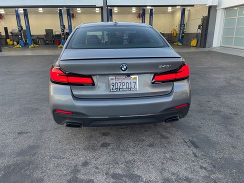 Used 2023 BMW 540i w/ M Sport Package image 4