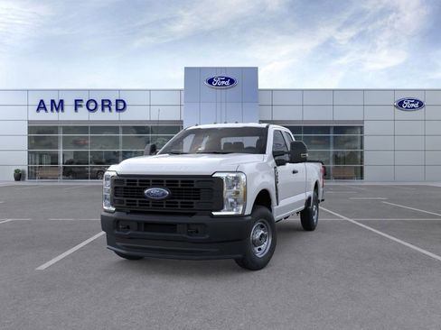 New 2026 Ford F250 XL w/ FX4 Off-Road Package image 2