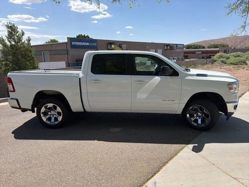 Used 2022 RAM 1500 Big Horn AWD/4WD image 4