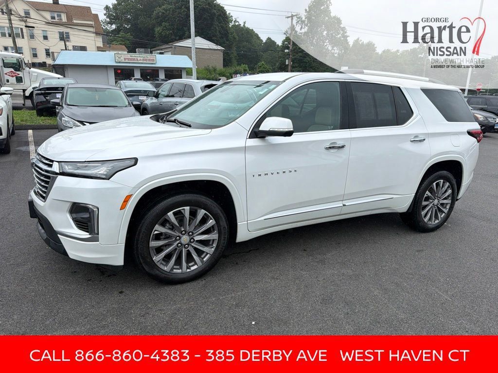 Used 2023 Chevrolet Traverse Premier AWD/4WD image 4