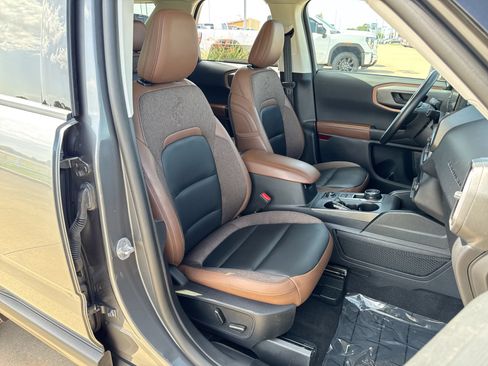 Used 2025 Ford Bronco Sport Outer Banks w/ Outer Banks Tech Package+ AWD/4WD image 24