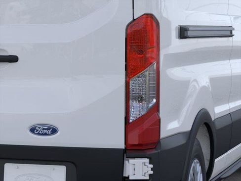 New 2026 Ford Transit 150 148 Medium Roof RWD image 21