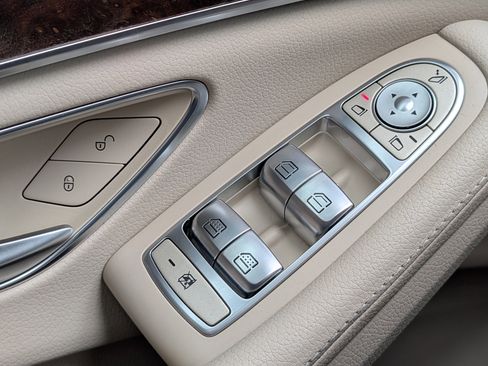 Used 2018 Mercedes-Benz S 450 S 450 image 21