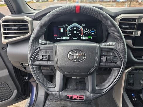 Used 2025 Toyota Sequoia SR5 image 10