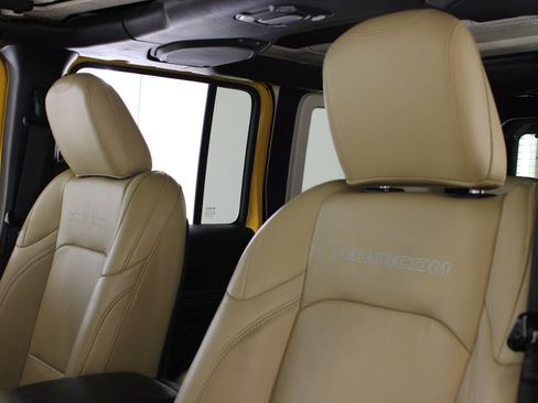 Used 2019 Jeep Wrangler Unlimited Rubicon image 32