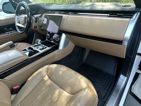 Used 2023 Land Rover Range Rover Long Wheelbase SE AWD/4WD image 31