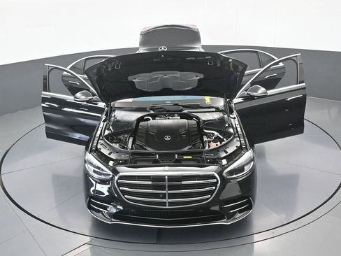 Used 2022 Mercedes-Benz S 580 4MATIC Sedan image 88